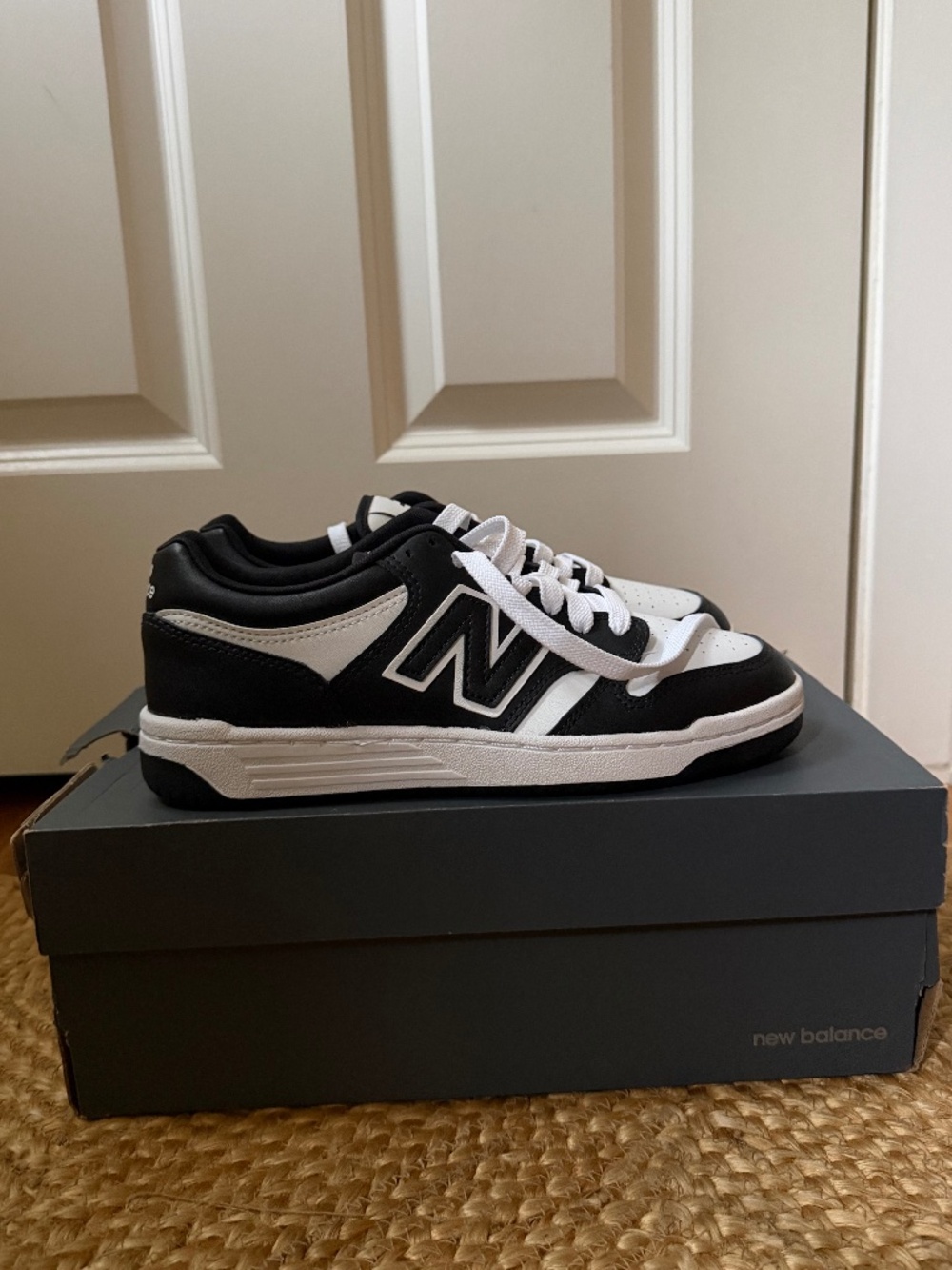 New Balance Kids Sneakers 480s, Black and White, Size 5.5 NWB